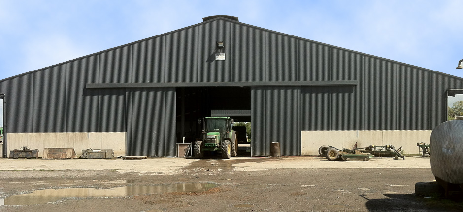 cattle-wintering-shed-01